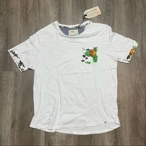 White w/ Pineapple Free Planet T-Shirt